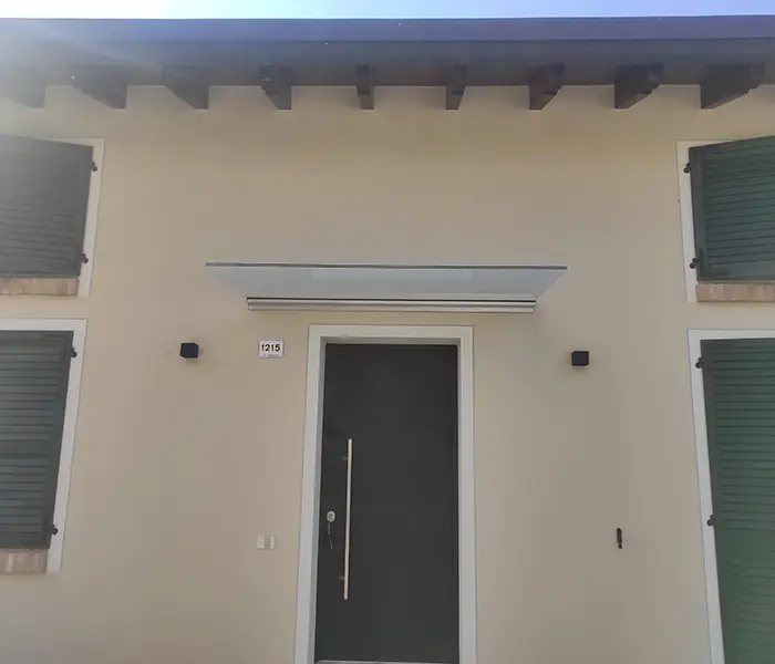 Pensiline-in-vetro-resistenti-formigine
